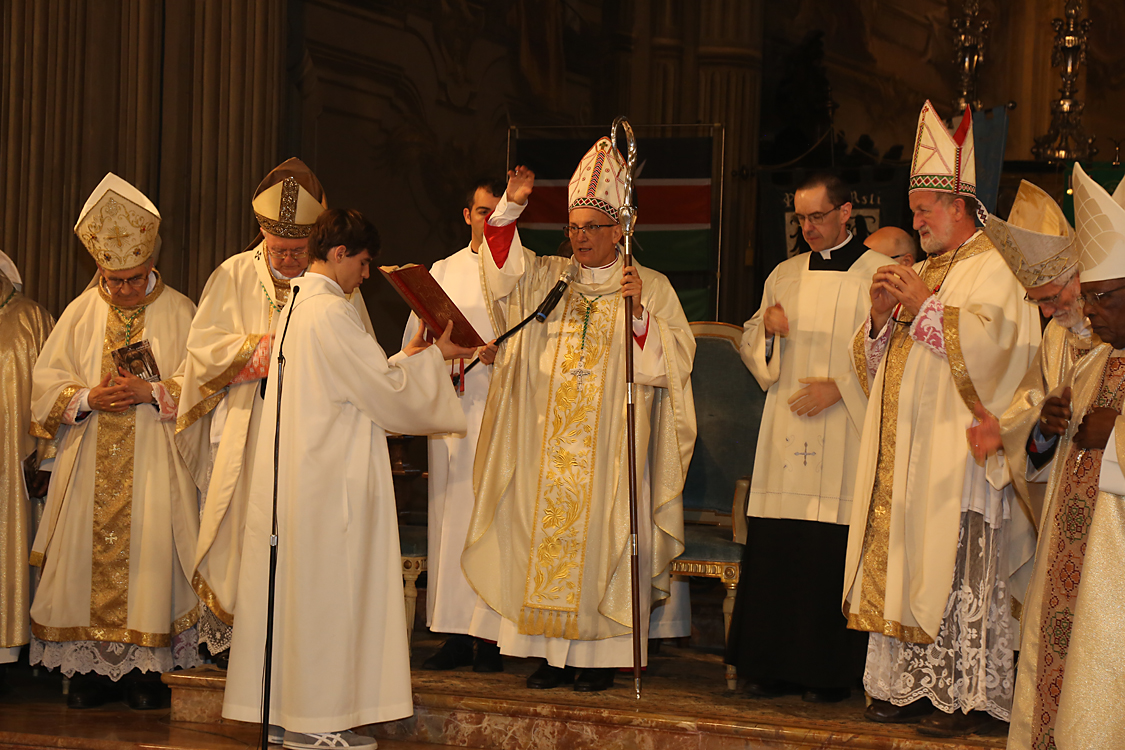 Monsignor Marco Prastaro Vescovo di Asti_431.jpg